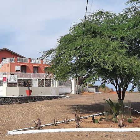 Pensione Casa Da Amizade B&B Pedra Badejo  Exterior foto