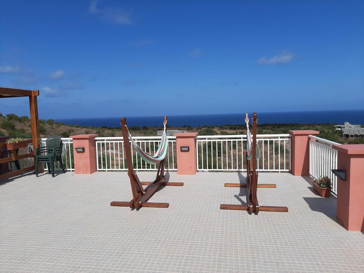 Pensione Casa Da Amizade B&B Pedra Badejo  Exterior foto