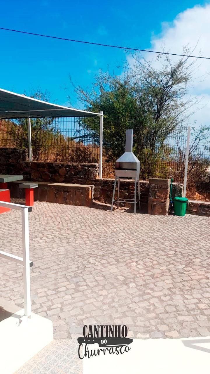 Pensione Casa Da Amizade B&B Pedra Badejo  Exterior foto